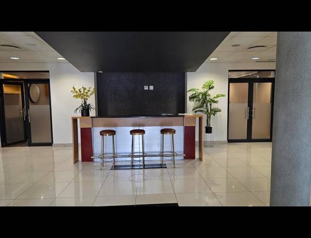 BUSINESS PROPERTY TO RENT IN ROUTE 21 BUSINESS PARK